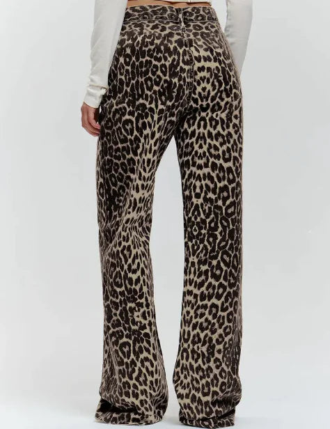 Loose Low Waist Leopard Print Trousers