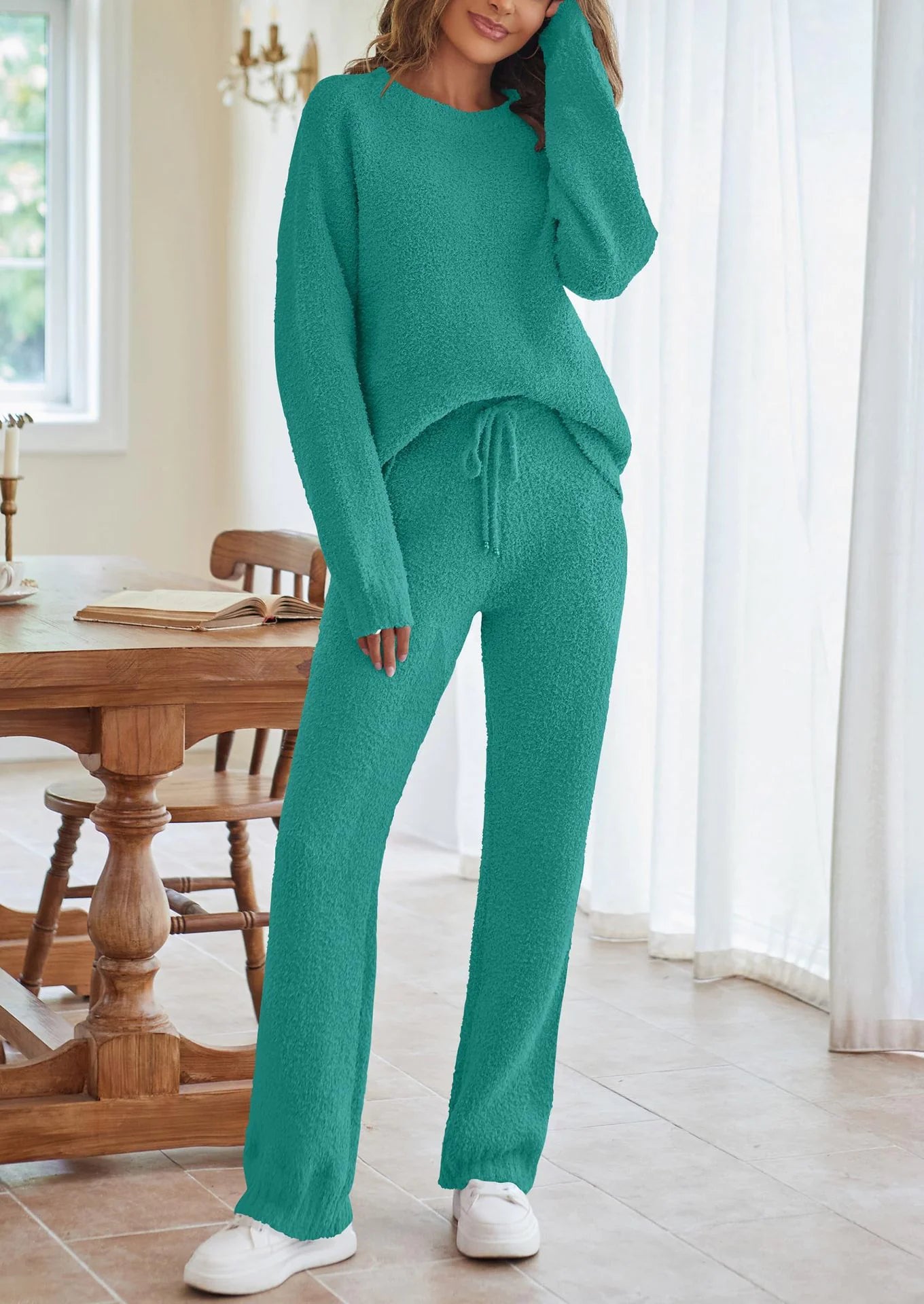 Solid Color Women's Round Neck Long Sleeve Trousers Warm Suit